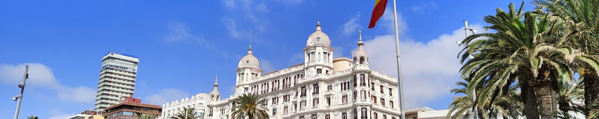 Alicante carbonell house